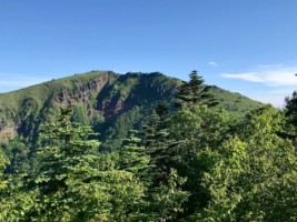 あそこまで行くのか…