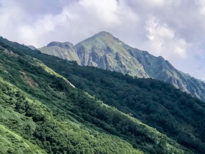 エビス大黒ノ頭。カッコいい山容