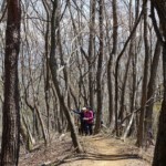 登山教室の一環:リーダーの指導を受けて先頭歩き